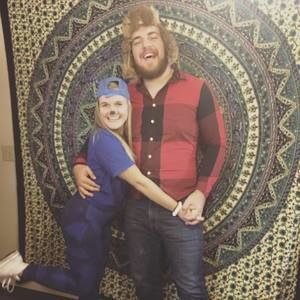 Meet your Posher, Hunter